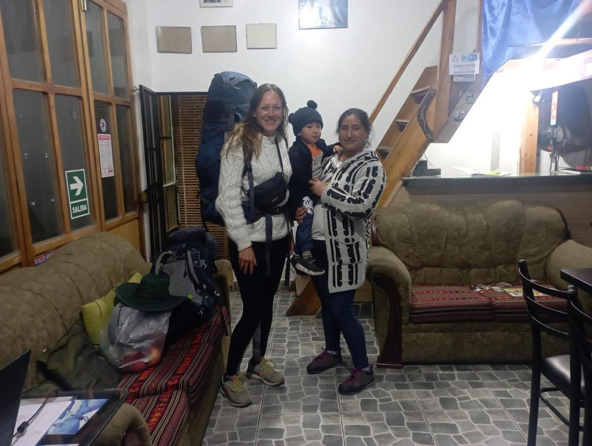 Andes Hostel Уарас Екстериор снимка