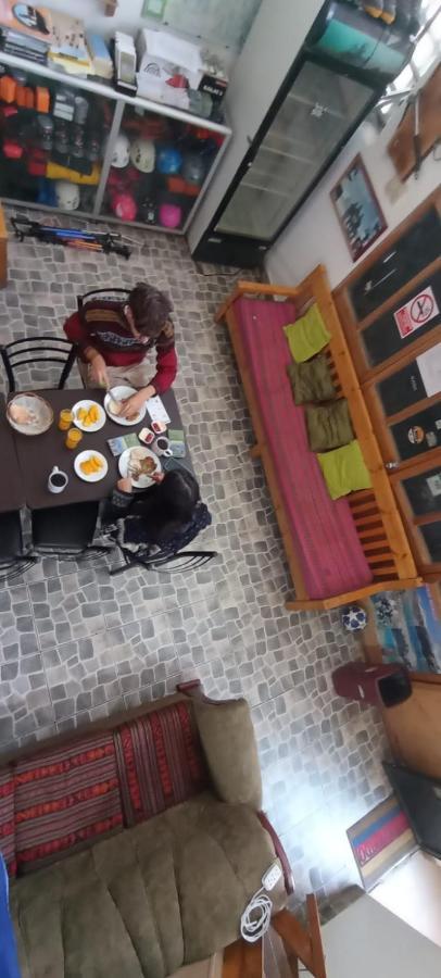 Andes Hostel Уарас Екстериор снимка